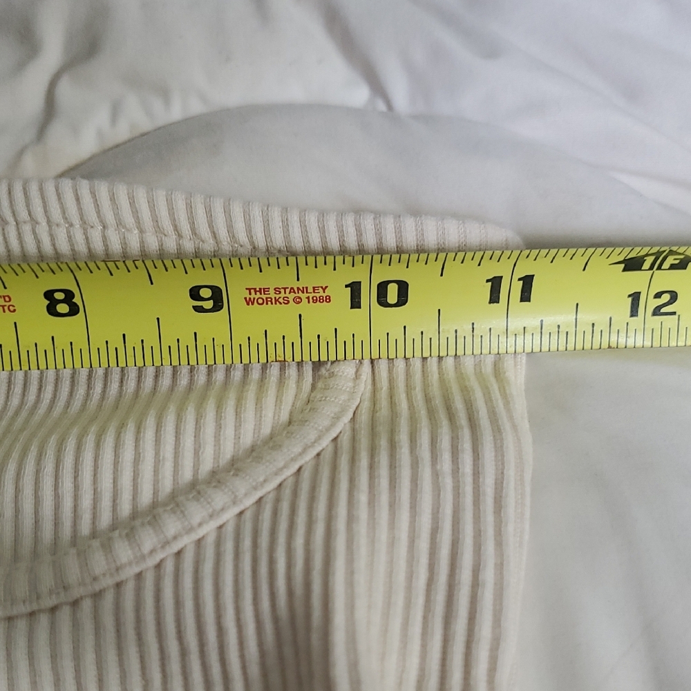 Forever 21 Cream Ribbed One-Shoulder Tank - Picture 5 of 5